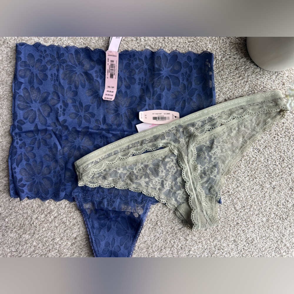 Victoria’s Secret Lace Thong Panties